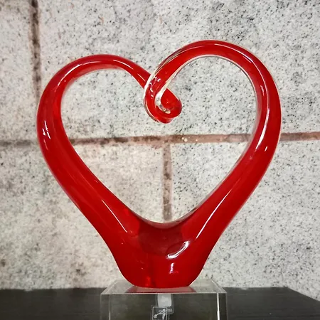 Daire Luxueux A Ambrieres-les-vallees - 85 M² Avec Jacuzzi