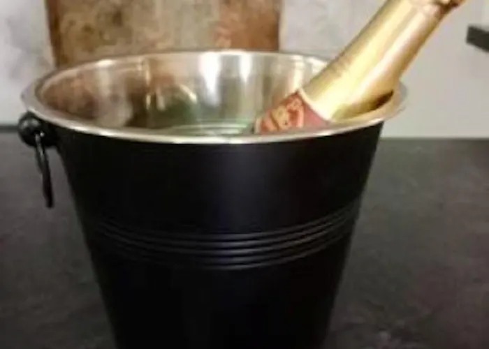 Διαμέρισμα Luxueux A Ambrieres-les-vallees - 85 M² Avec Jacuzzi